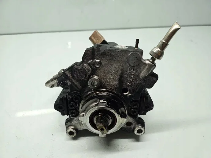 Polttoainepumppu Opel Antara Captiva 2.2 CDTi 25187376 image 4