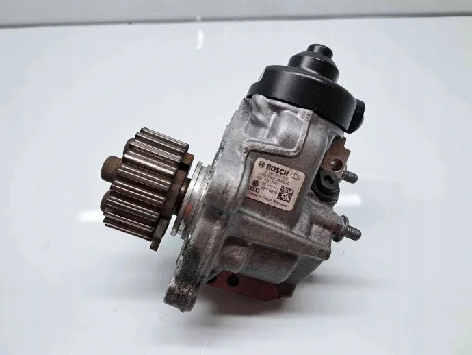 Audi TT Bränslepump 03L130775L