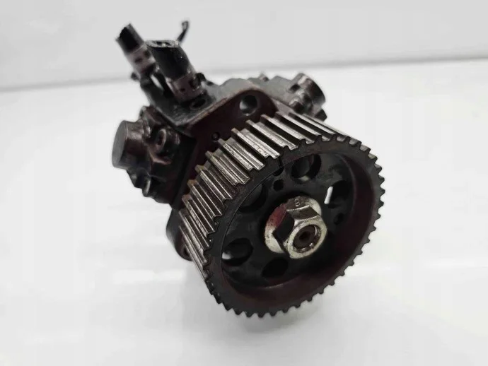 Pompa alta pressione Opel Zafira C 1317517 image 3