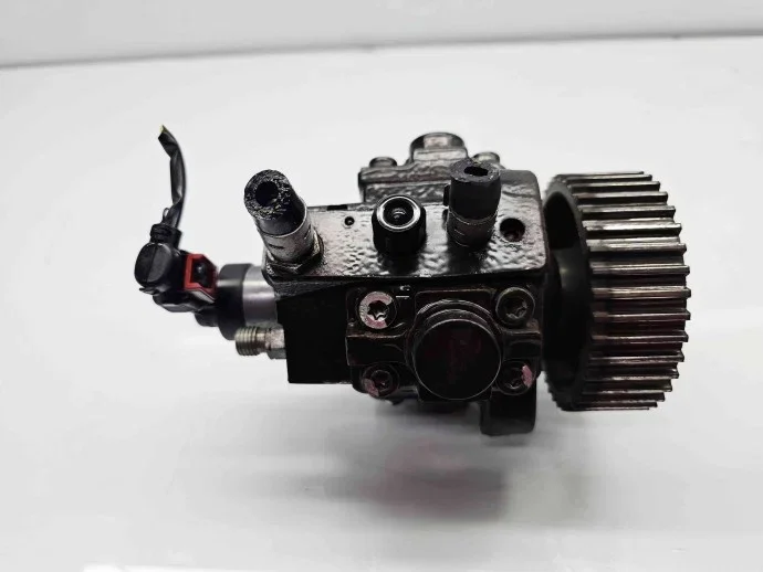 Pompa alta pressione Opel Zafira C 1317517 image 4