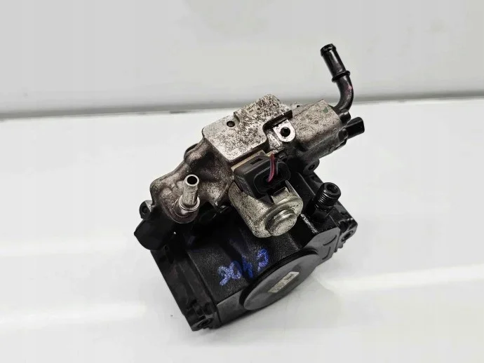 Brandstofpomp Mercedes-Benz A6510703301