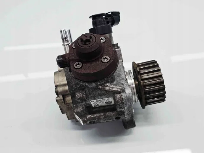 Pompe à injection Ford Fiesta MK7 9688499680