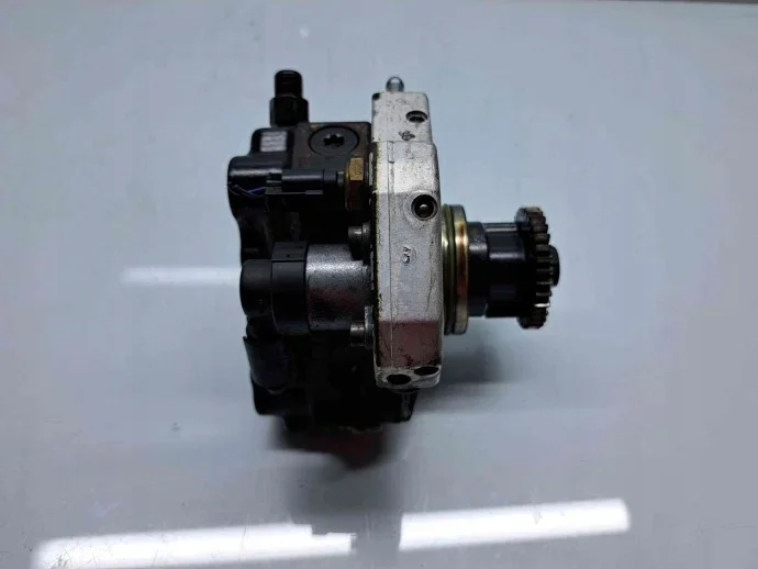 Pompe haute pression Mercedes Classe E W212 A6420701001