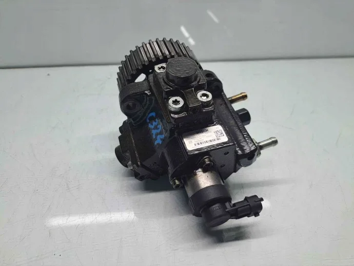 Opel Insignia A Injectiepomp 55574632 thumbnail 6
