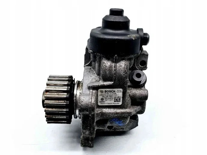 Insprutningspump 04L130755E0445010538 VW Audi Skoda