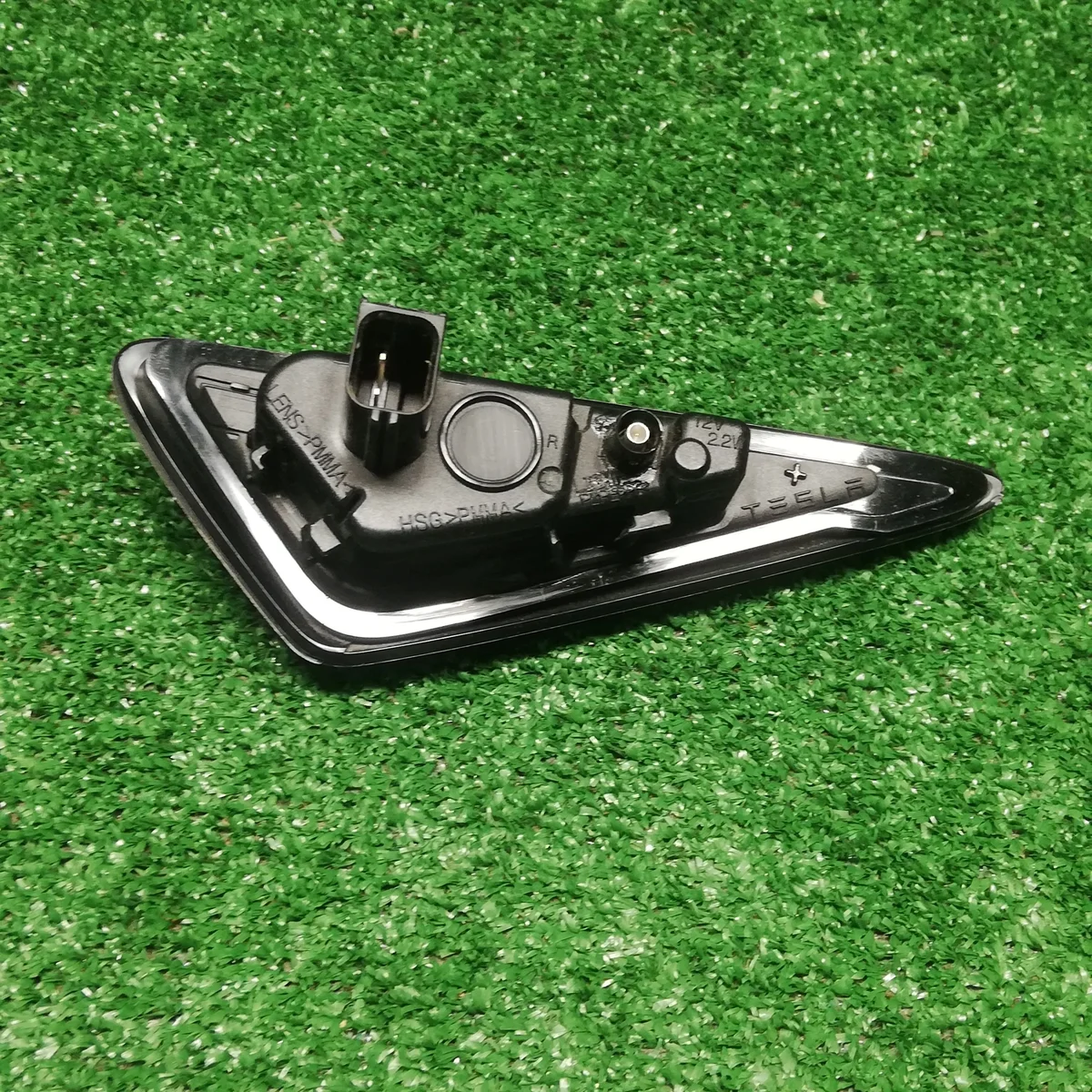 Tesla Model 3/Y Richtingaanwijzer Rechts Spatbord OE 1495865-20-D