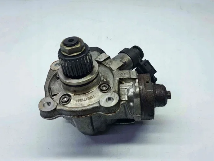 Pompe haute pression Audi Q7 059130755CG