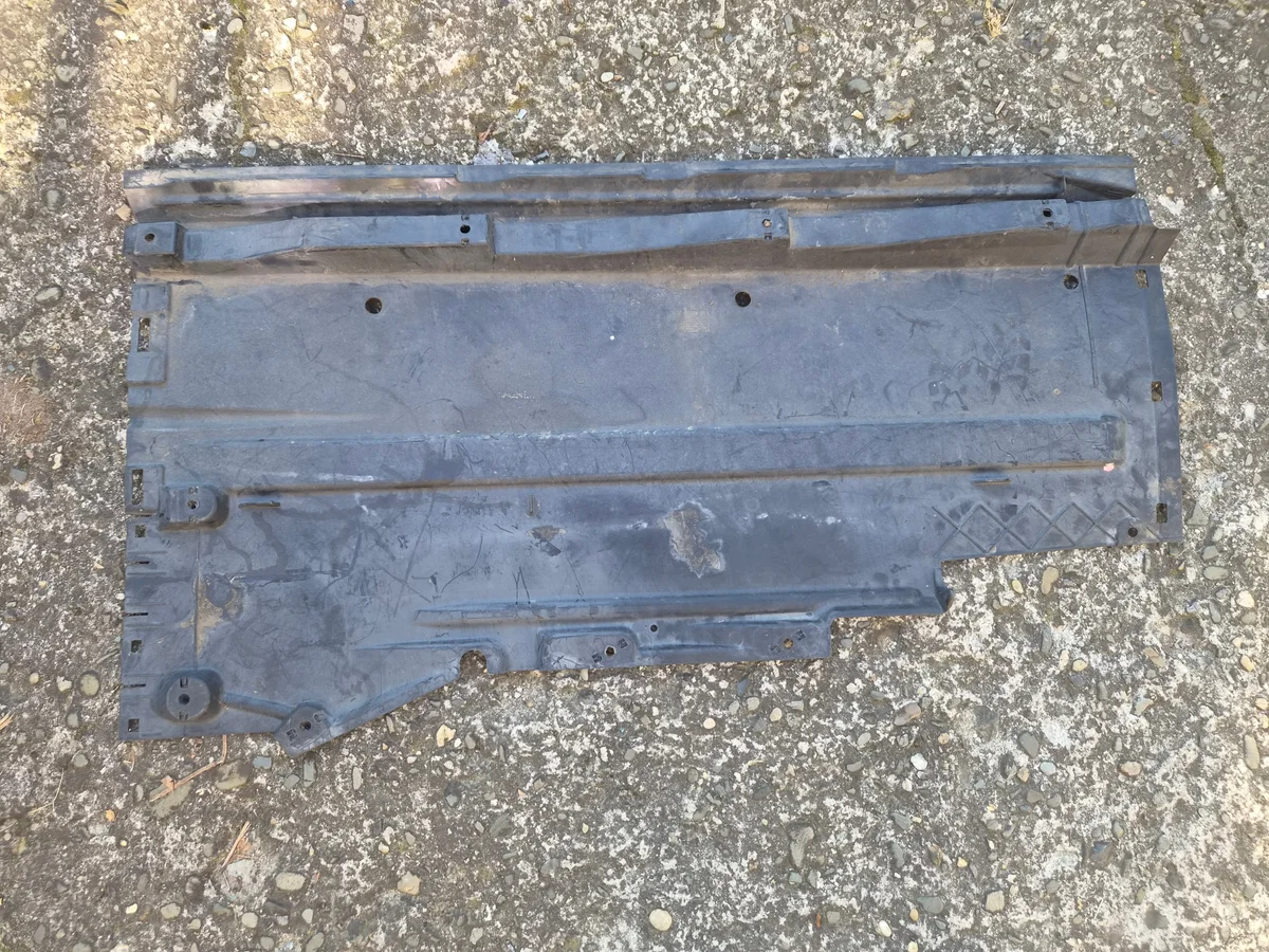 Underbody Shield Left Audi A4 B8 8K0825207B