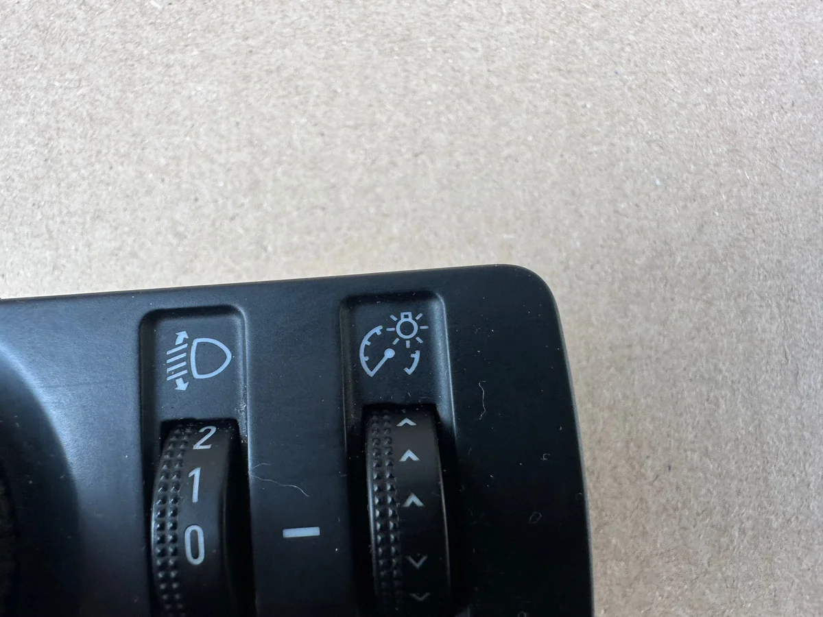 Headlight Switch Opel Astra J 13268705 thumbnail 1