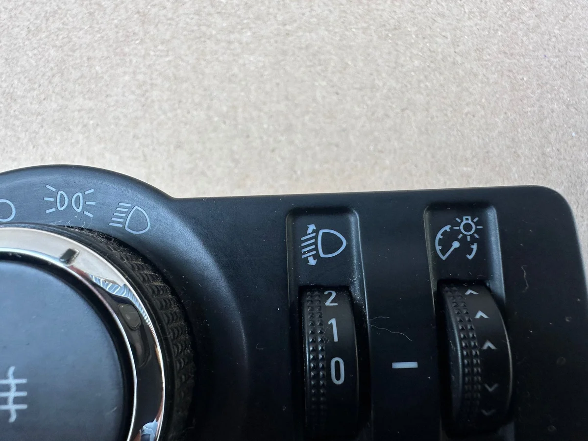 Headlight Switch Opel Astra J 13268705 thumbnail 3