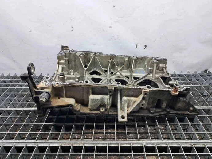 Ford Transit GK2Q-6U004-AD