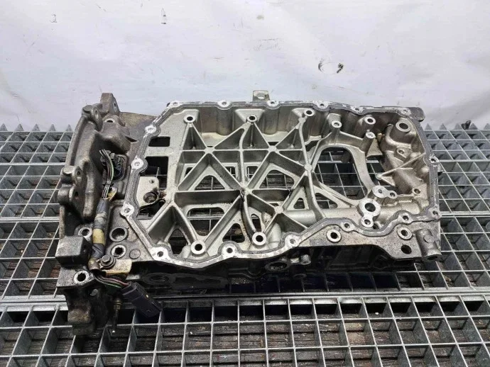 Ford Transit GK2Q-6U004-AD image 3