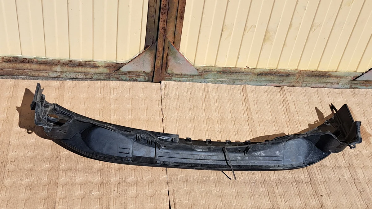 Kia podszybie plastikowe 86150 1W000