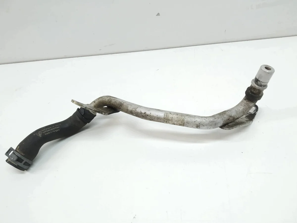 Porsche Panamera II Wasserrohr 971121036A