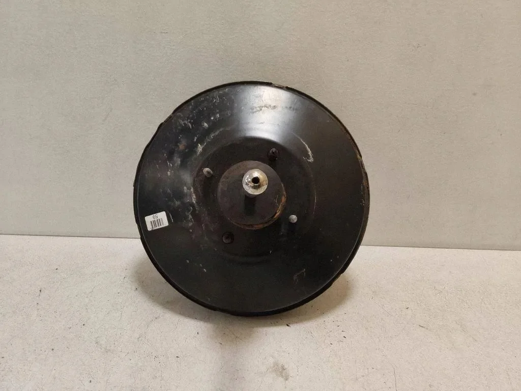 Jarruvahvistin Skoda Octavia 1.9 TDI 1J1614105AB