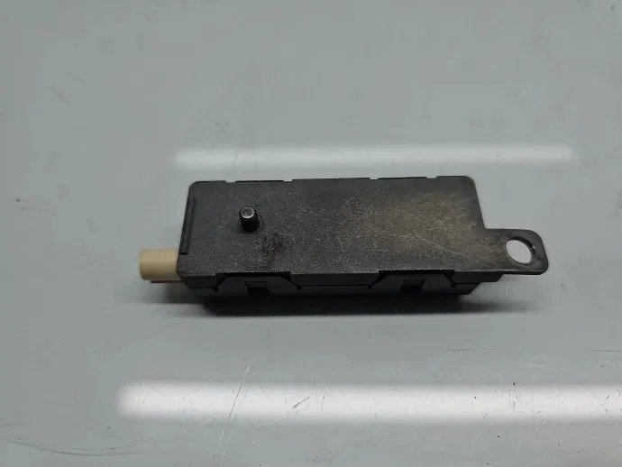 Antennförstärkare Volkswagen Touareg 7L6035552