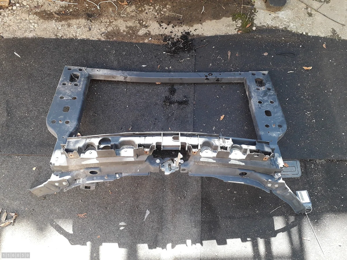 Panneau avant Ford Ka