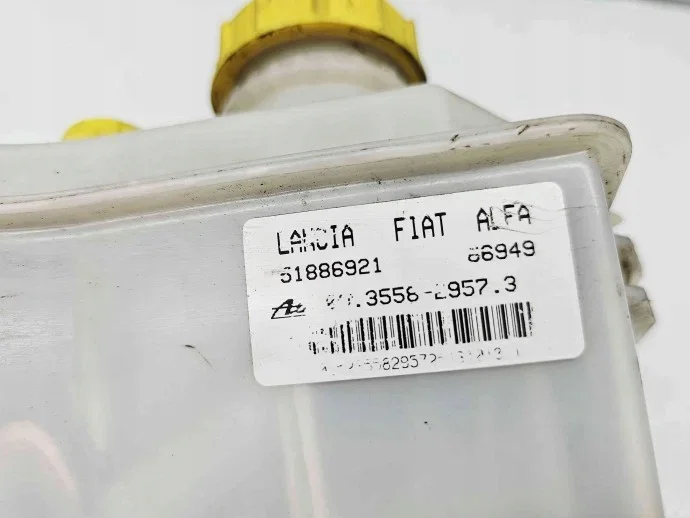 Jarrunestesäiliö Fiat 500L 51886921