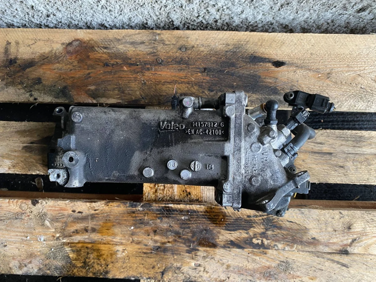 Intake Manifold Throttle Body Volkswagen Passat B8 2.0 TDI M157812G