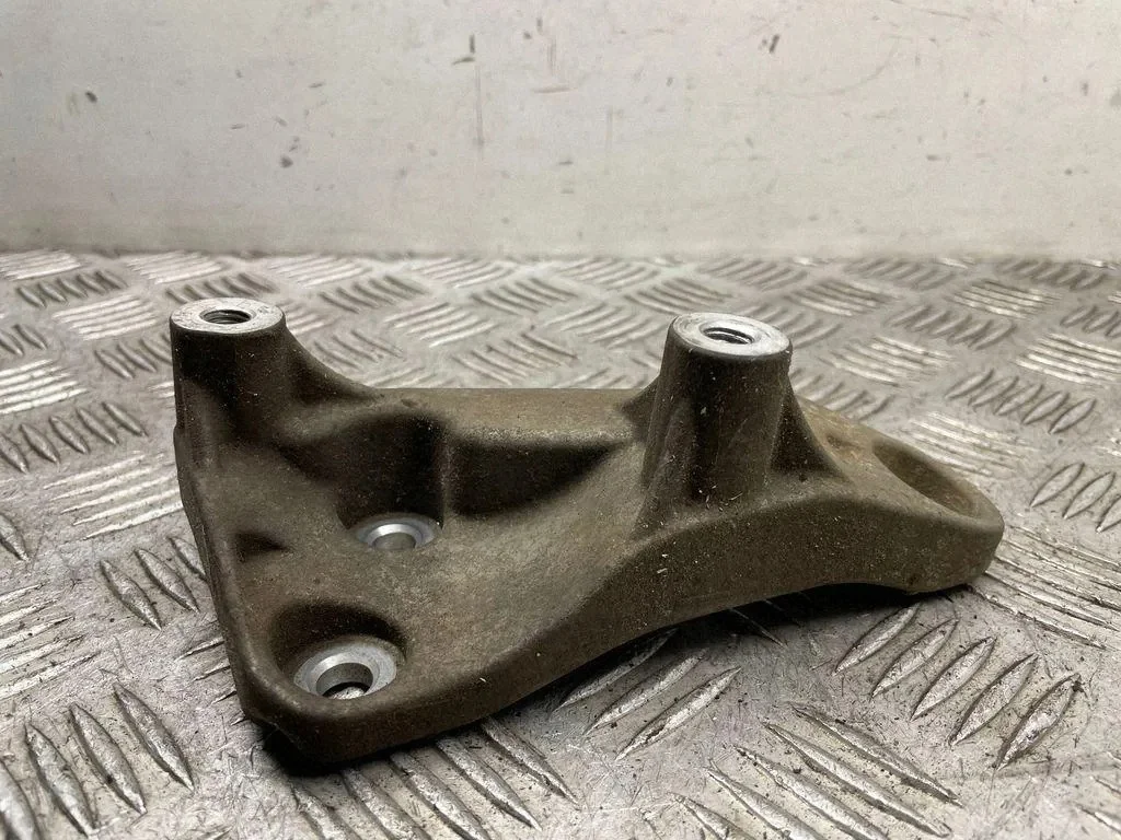 Mini Cooper Engine Mount 8513419