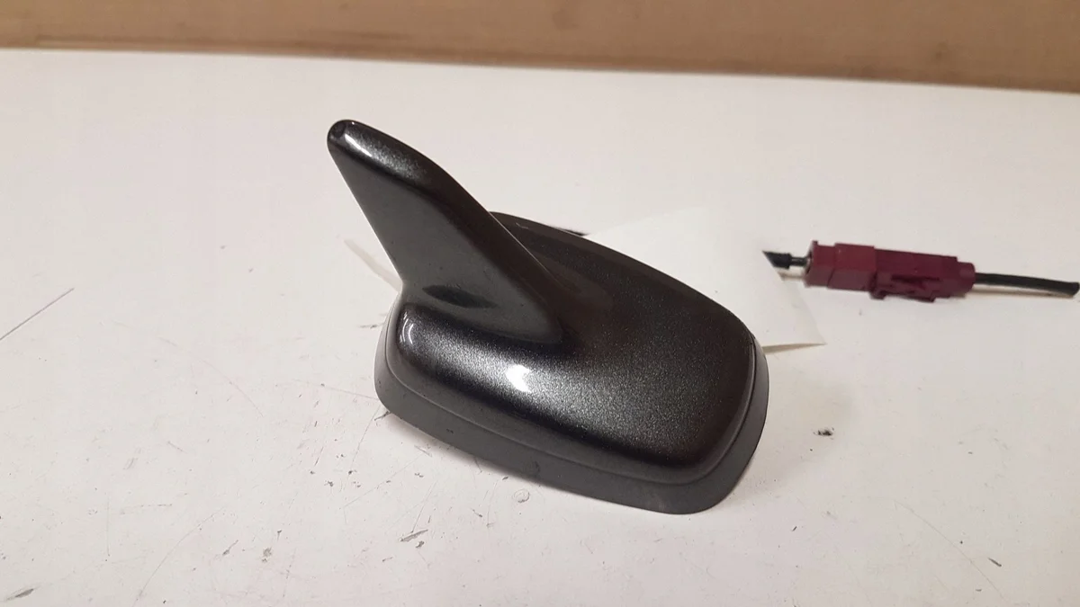 GPS-antenn Audi A6 C6 4F9035503E