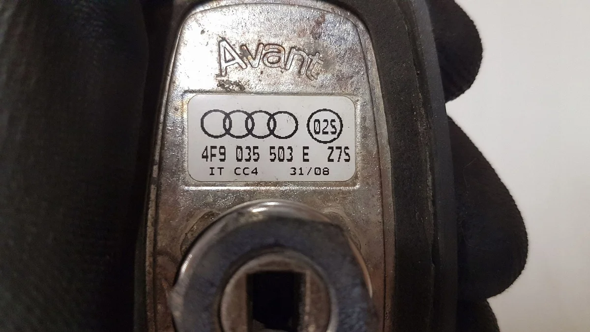 GPS-antenni Audi A6 C6 4F9035503E image 5