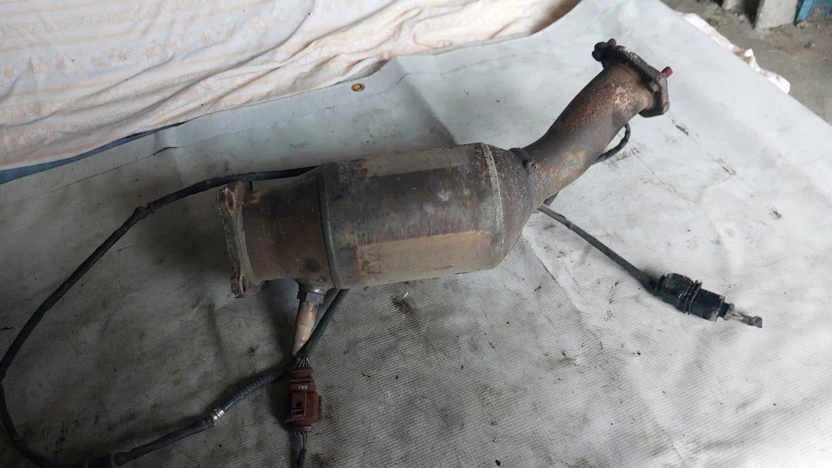 Catalytic Converter Audi A4 B7 A6 C7 2.0 TFSI OEM 8E0254200H