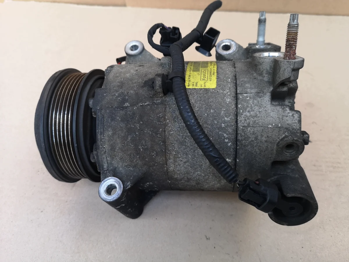 Airconditioning Compressor Ford Mondeo MK5 DG9H-19D629-FD image 4