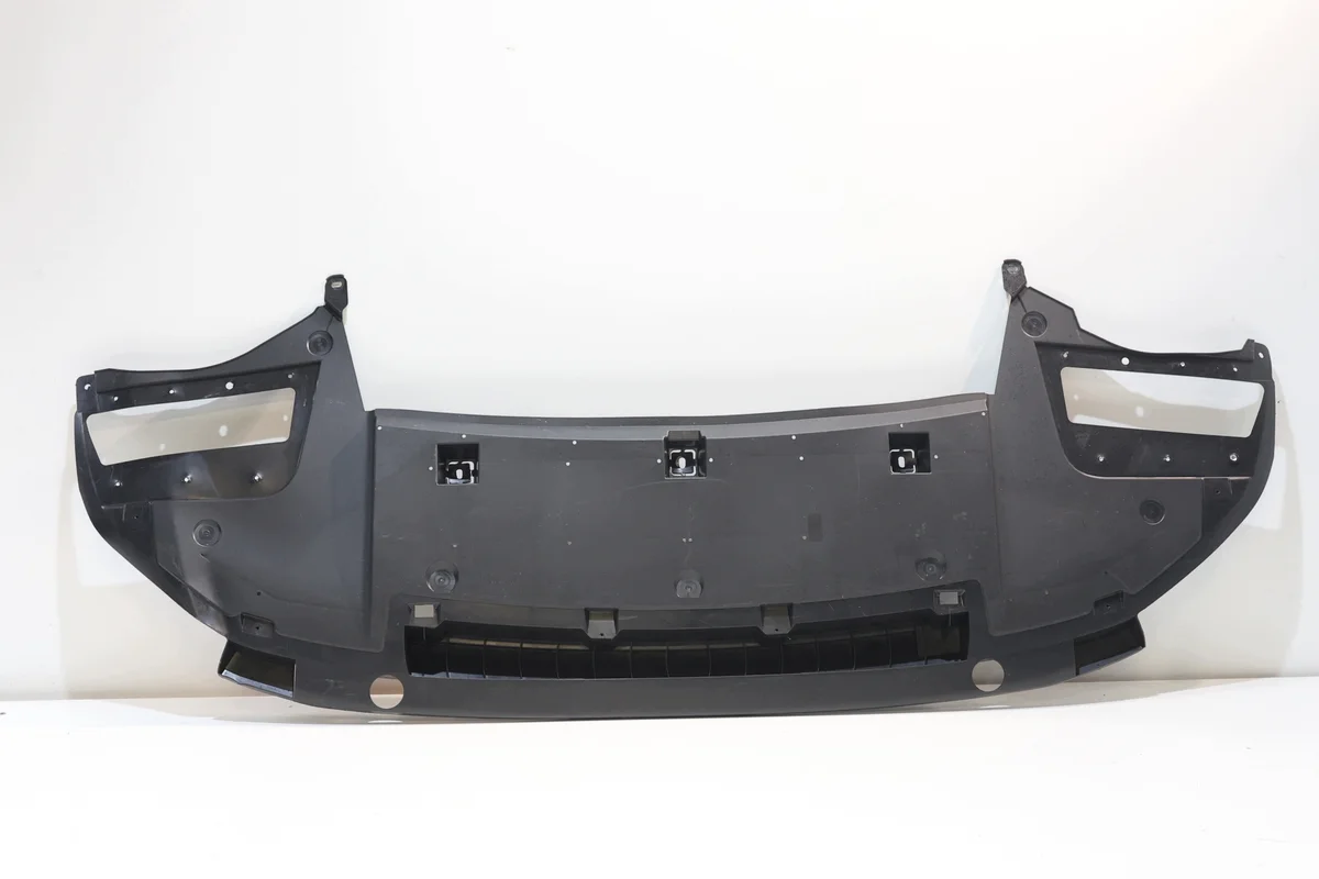 Peugeot 5008 3008 III Cache sous pare-chocs avant 9839759480