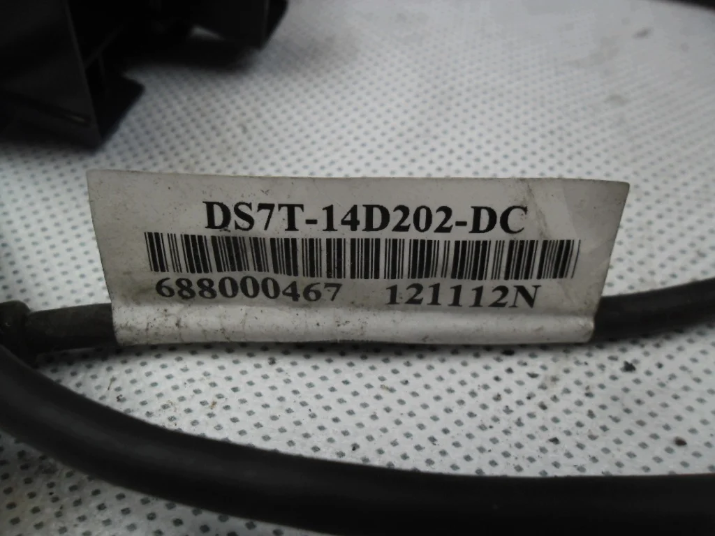 USB-kaapeli Ford Mondeo MK5 Fusion DS7T-14D202-DC