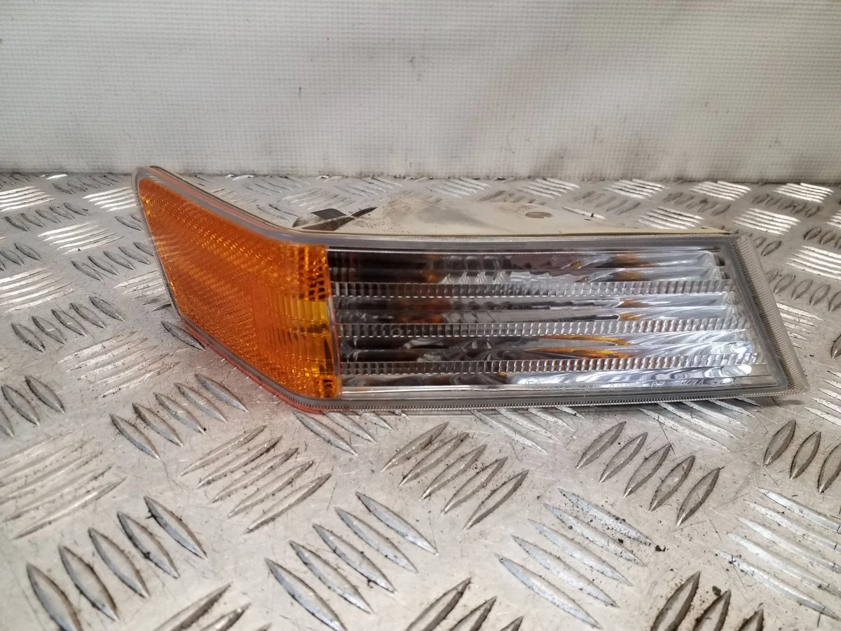 Blinker vorne rechts Jeep Patriot 22415302