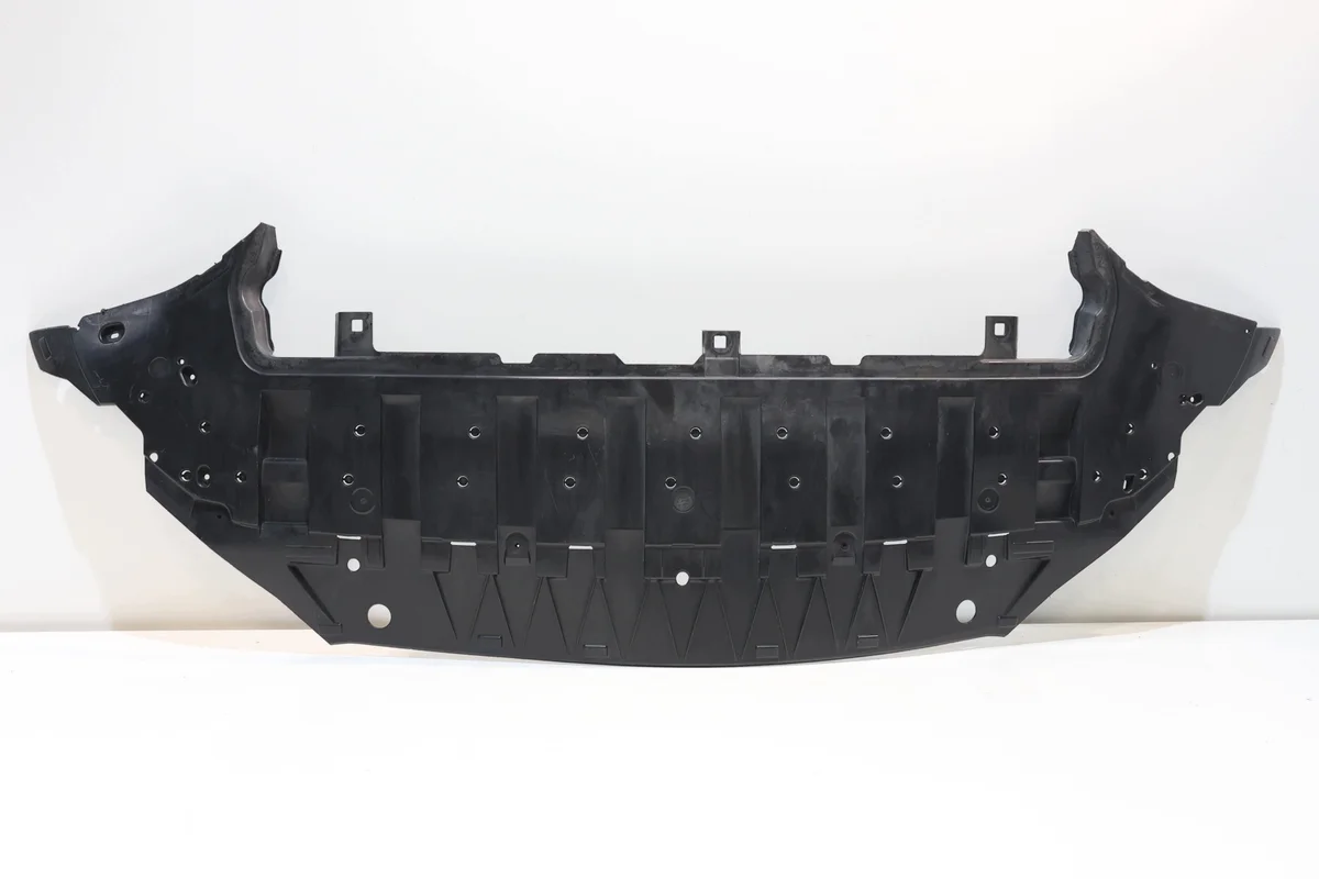 Volvo XC60 II Lower Engine Shield 31425178