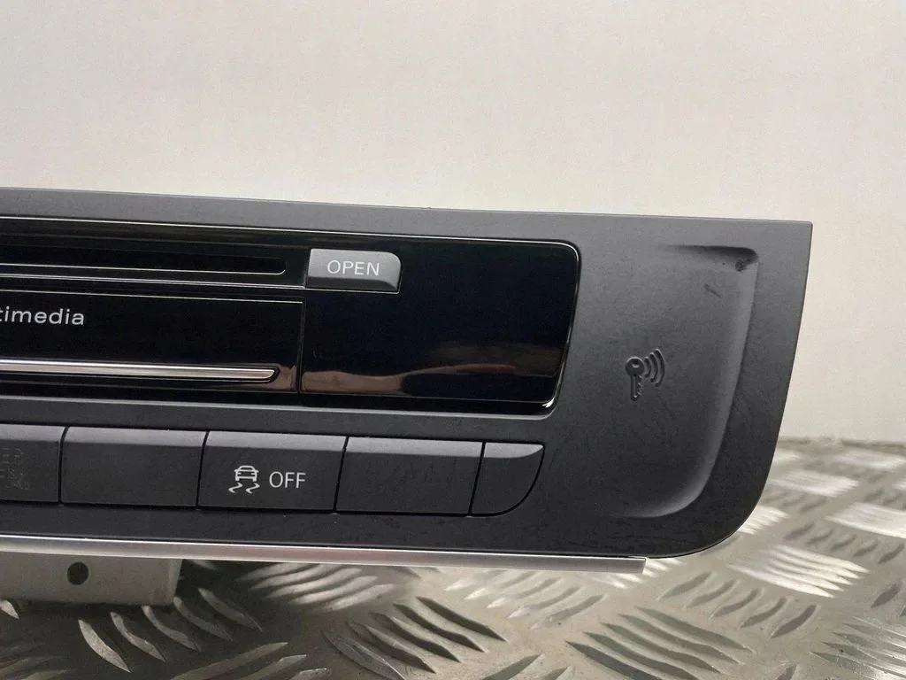 Lecteur MMI Audi A6 C7 4G1035021B image 3