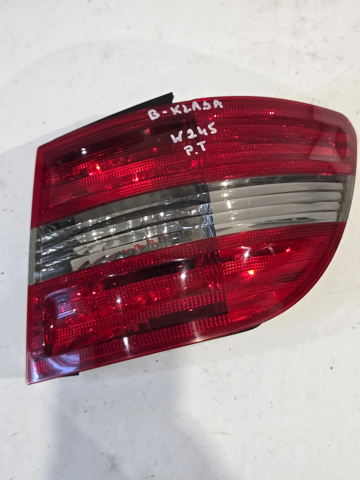 Mercedes B-Klasse W245 Rückleuchte rechts A1698202664