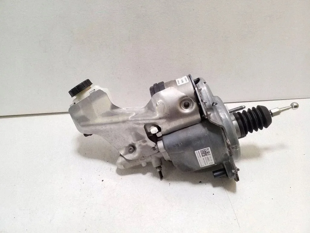 Servofreno Audi Q3 F3 0204850658