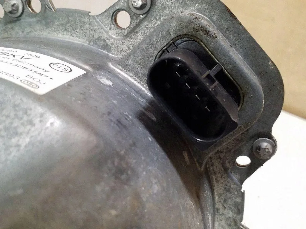 Audi Q3 F3 Bremskraftverstärker 0204850658 image 6