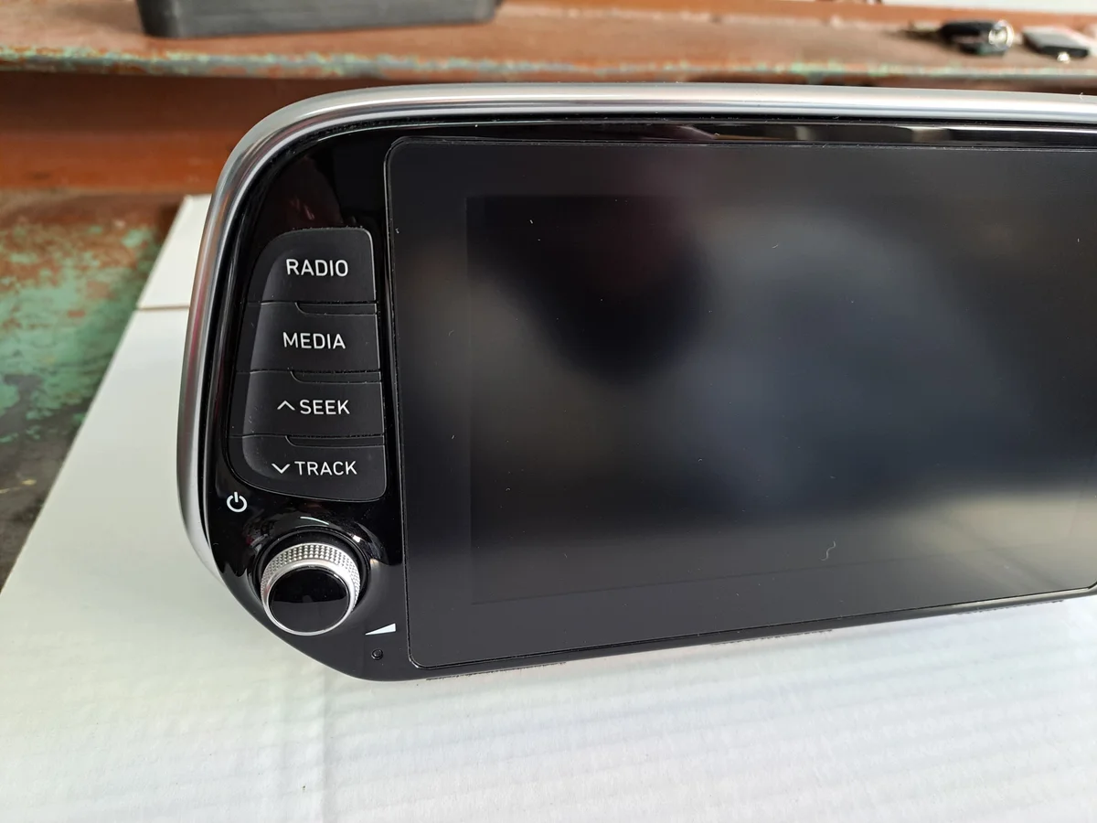 Radio Hyundai Santa Fe IV 96560S1050