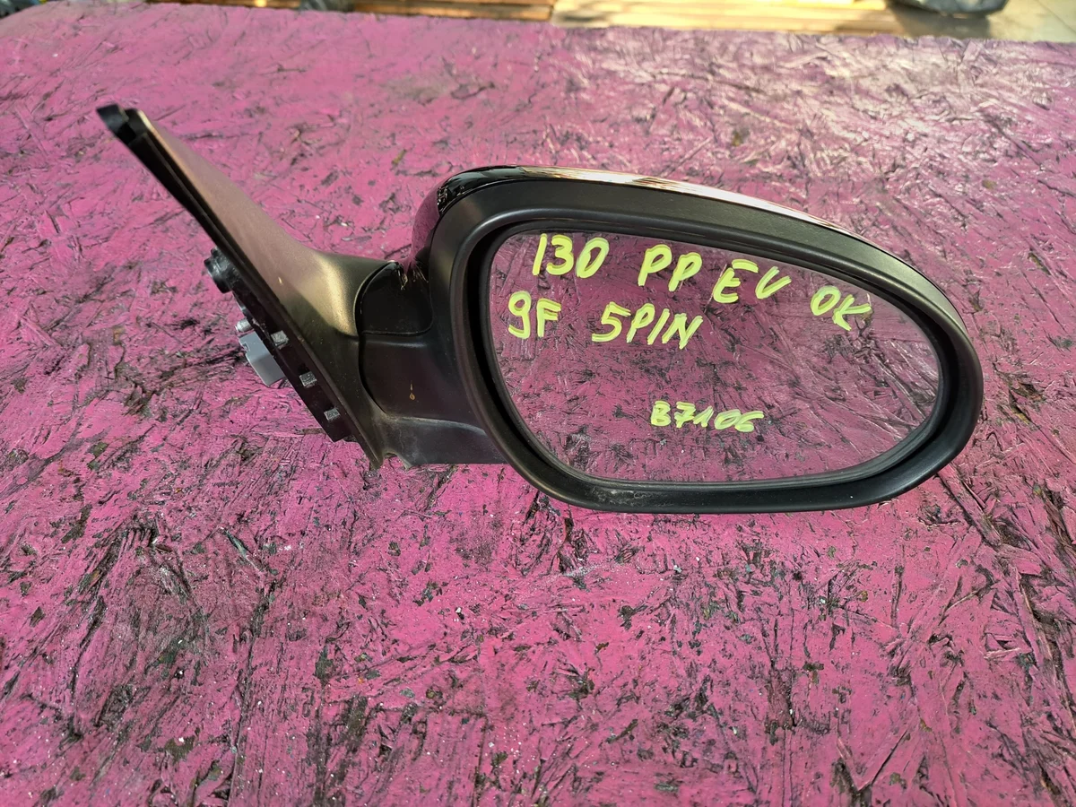 Hyundai i30 Retrovisor Derecho I301LUSTERPRAW9F5PIN