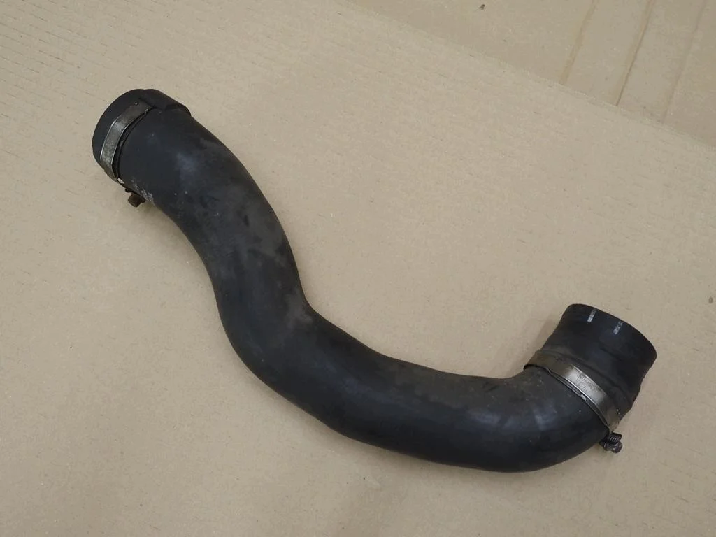 Durite d'intercooler Opel Astra H 55557033 Zafira B