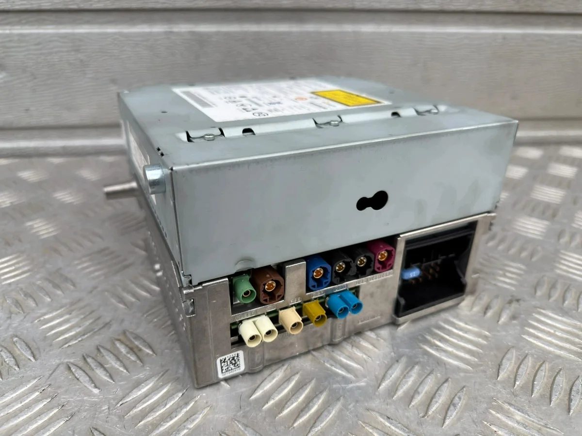Radio Mercedes S-Klasse A2229004908 thumbnail 1