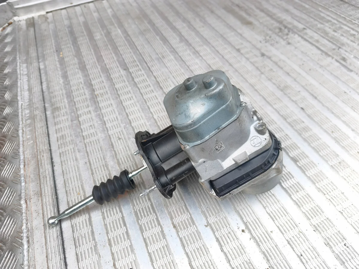 Rembekrachtiger pomp Volkswagen 1EB614105AJ