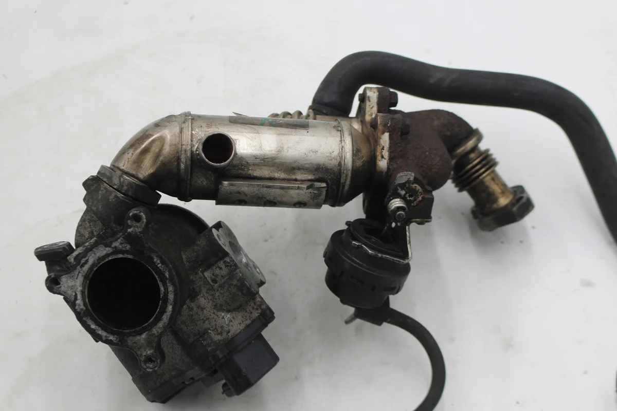 EGR-jäähdytin Renault Master II 2.5 dCi A2C53212976
