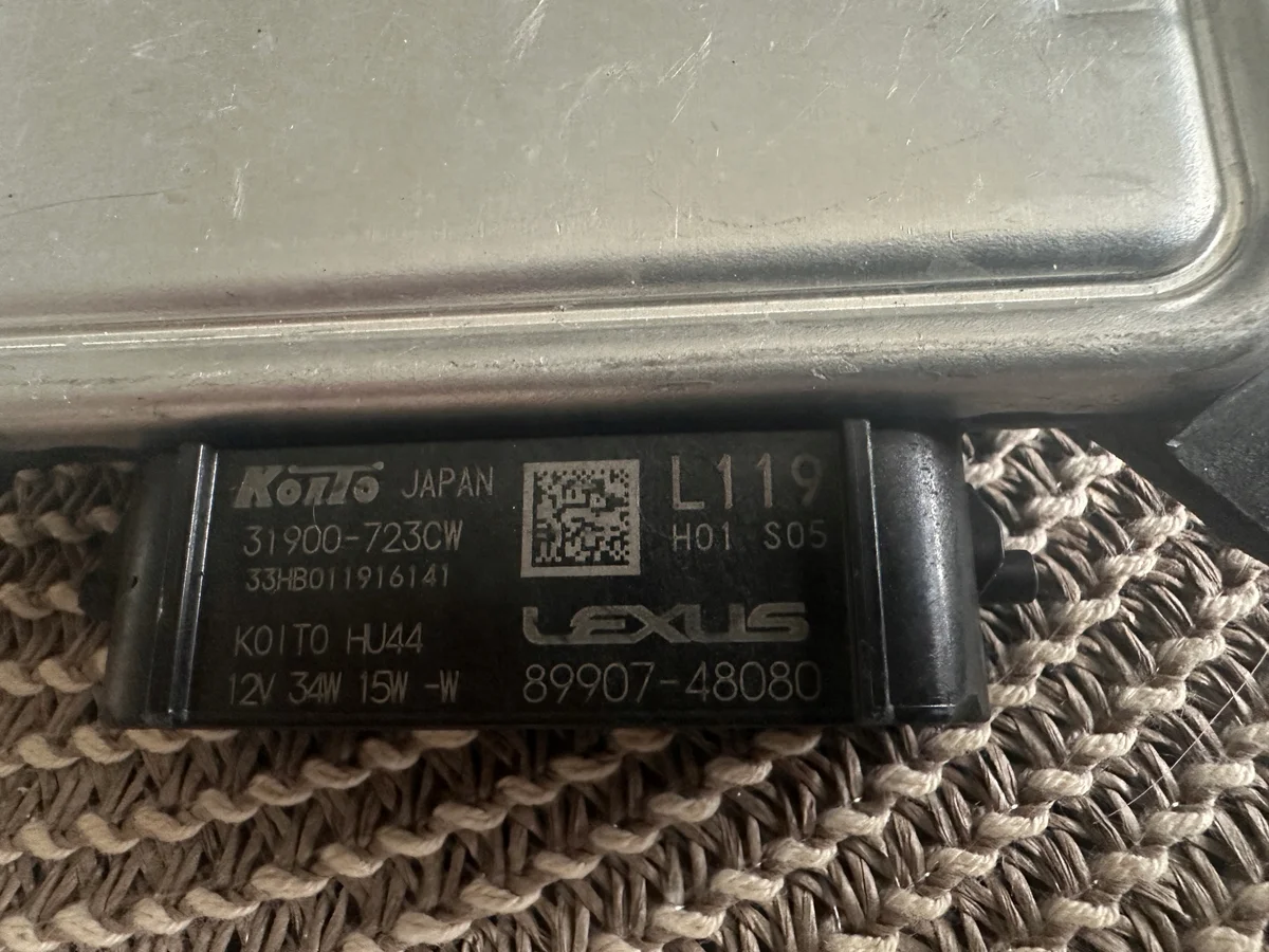 Headlight Control Module Lexus RX 89908-48100 Right image 4