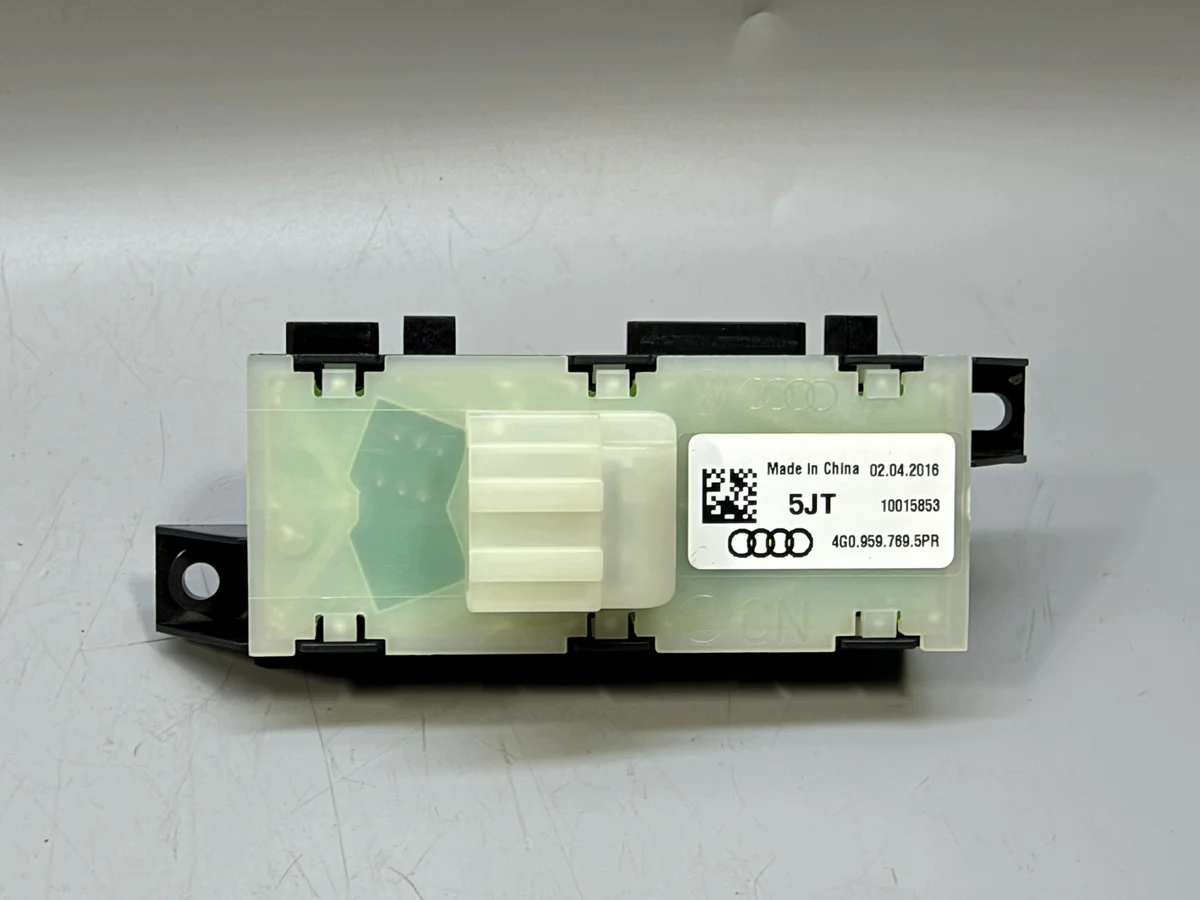 Audi A6 C7 kytkin istuimen muistille 4G0959769