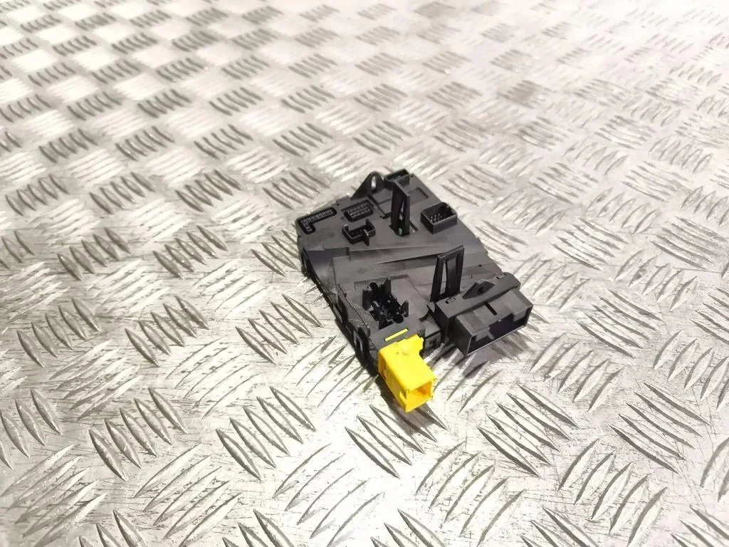 Sensor de ángulo de dirección Volkswagen Golf VI 10003575