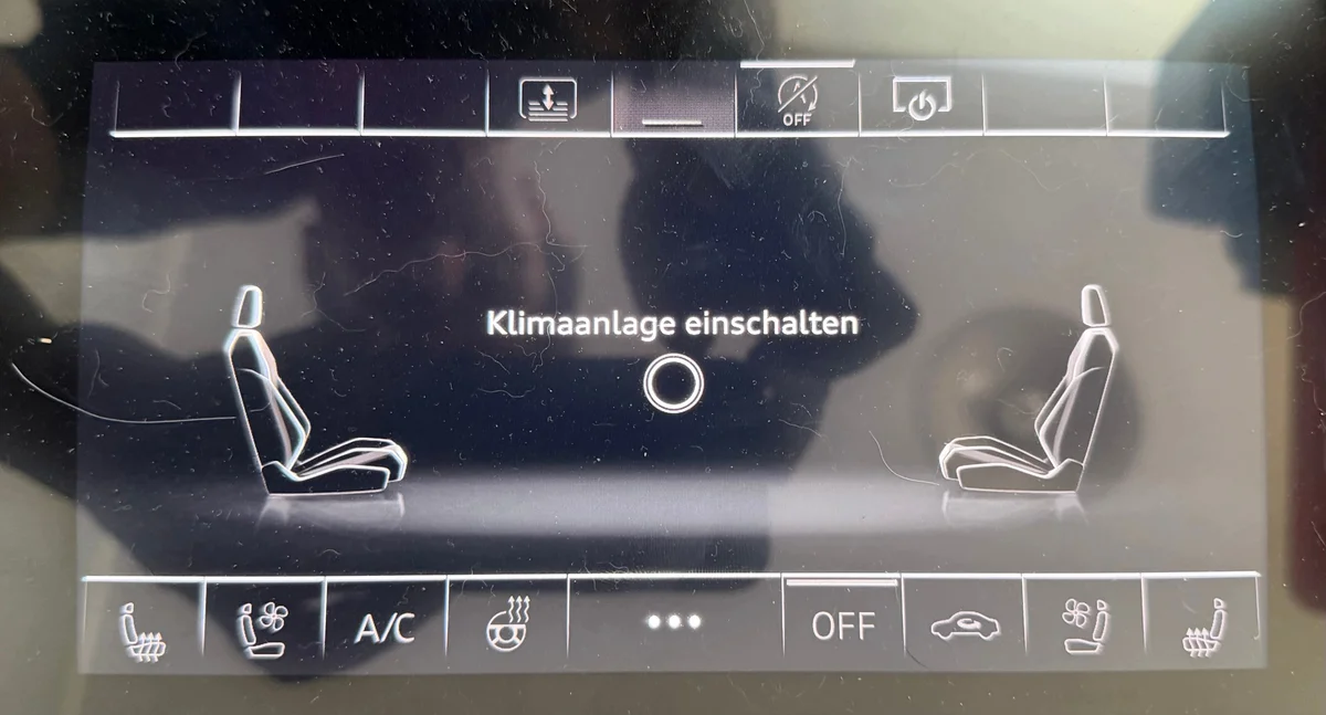 Audi A8 MMI Display 4N0919603A image 3