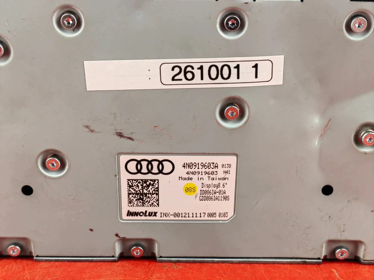 Audi A8 MMI Display 4N0919603A image 4