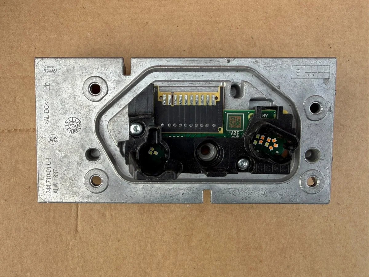 LED-Modul 244710-01 BMW 3 G20