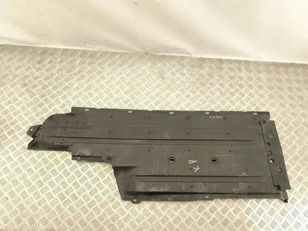 Subaru Legacy Cobertura Central 56411AG012