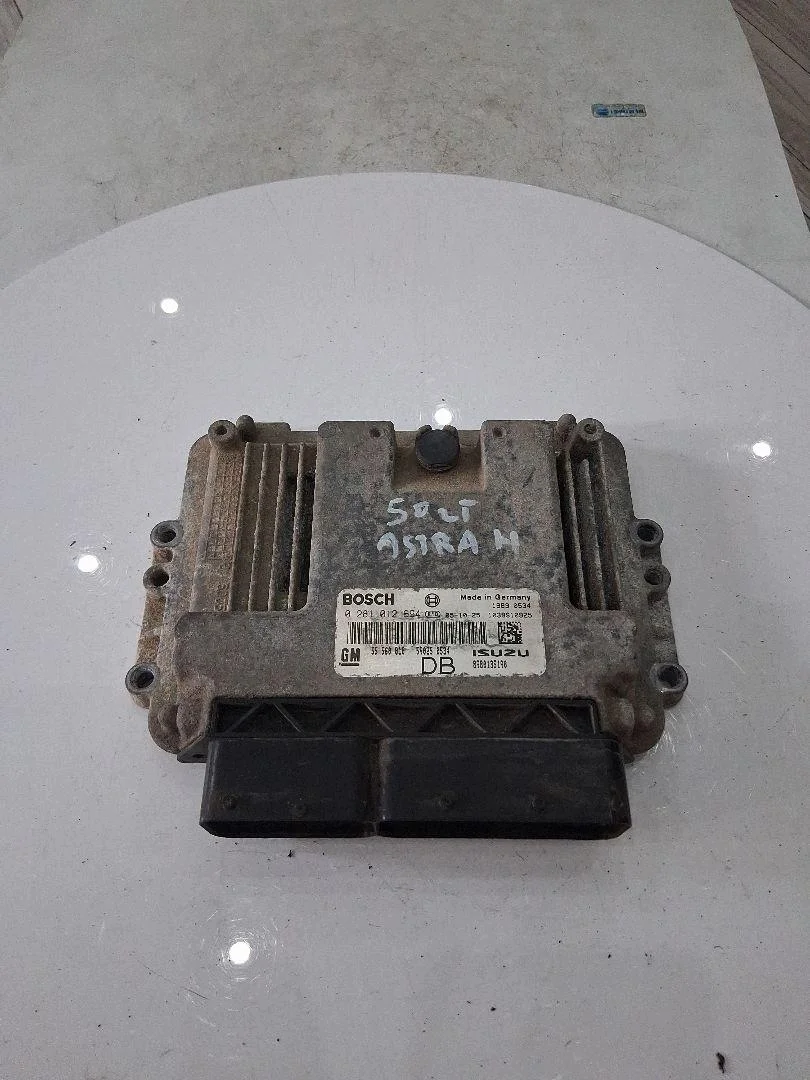 Centralita Opel Astra H 55560810 0281012694